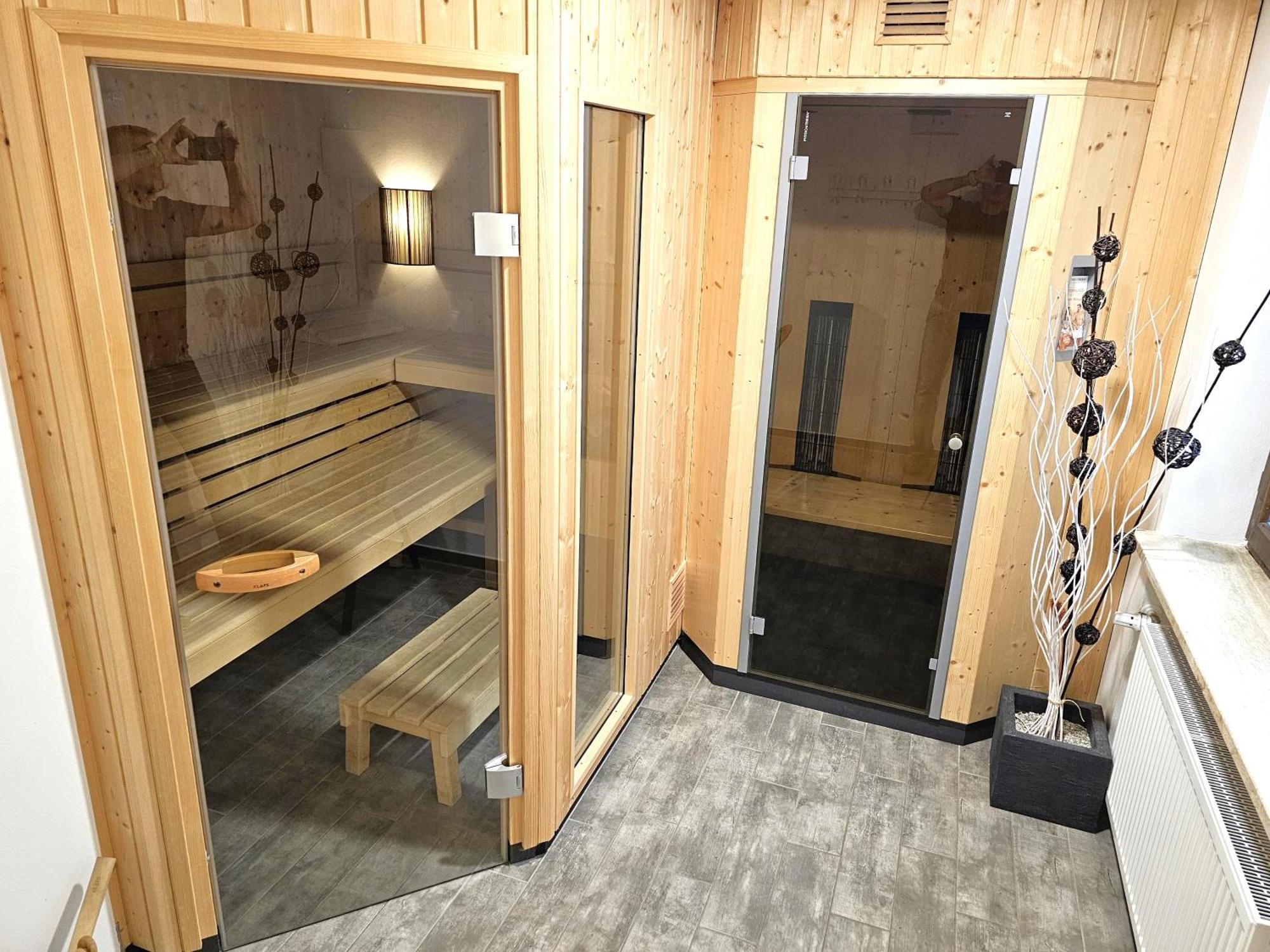 Hotel Cafe Fuggerhof Oberstdorf Exteriör bild