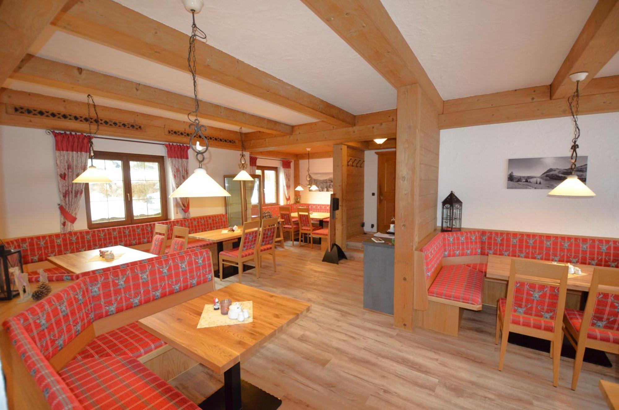 Hotel Cafe Fuggerhof Oberstdorf Exteriör bild