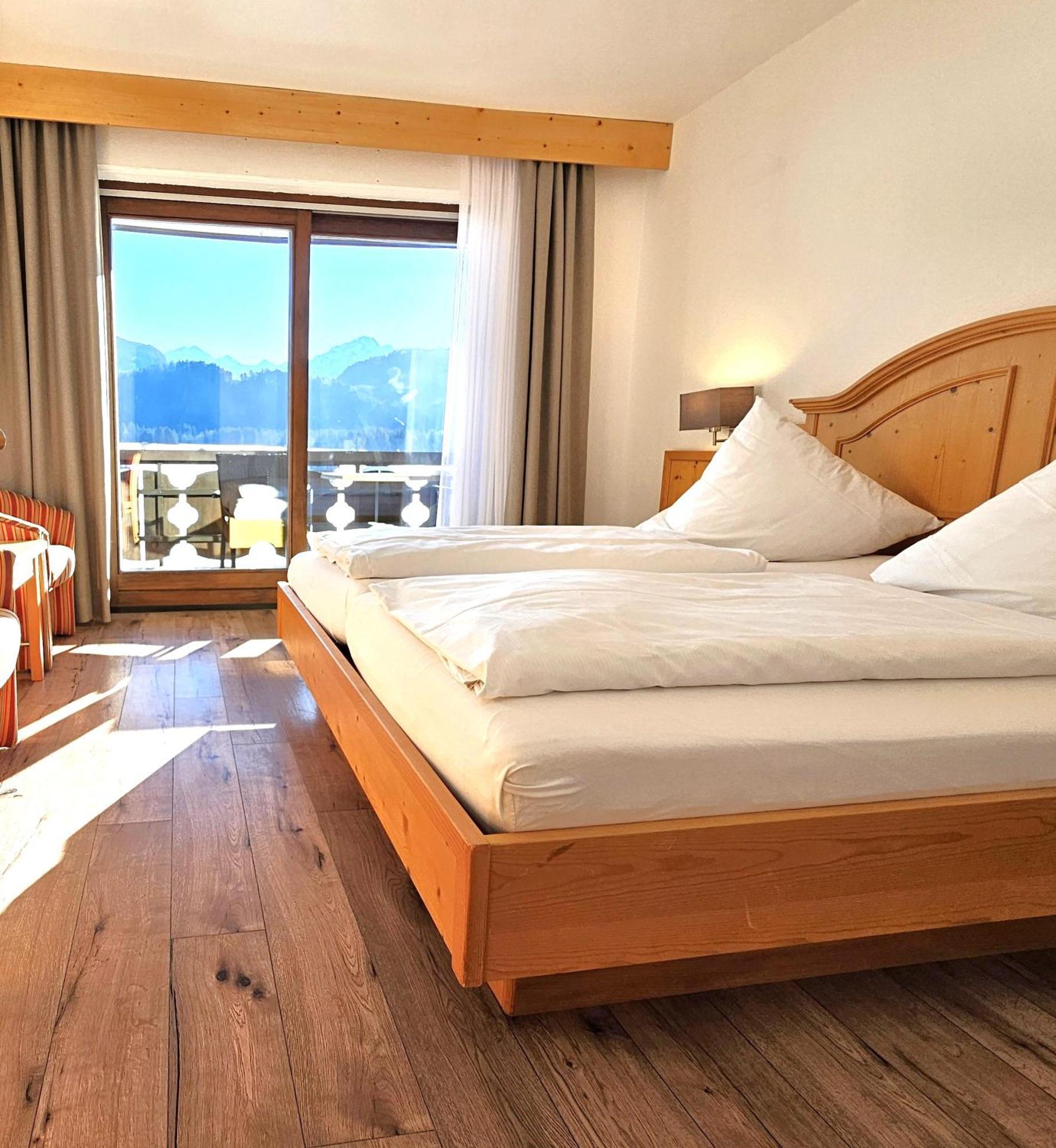 Hotel Cafe Fuggerhof Oberstdorf Exteriör bild