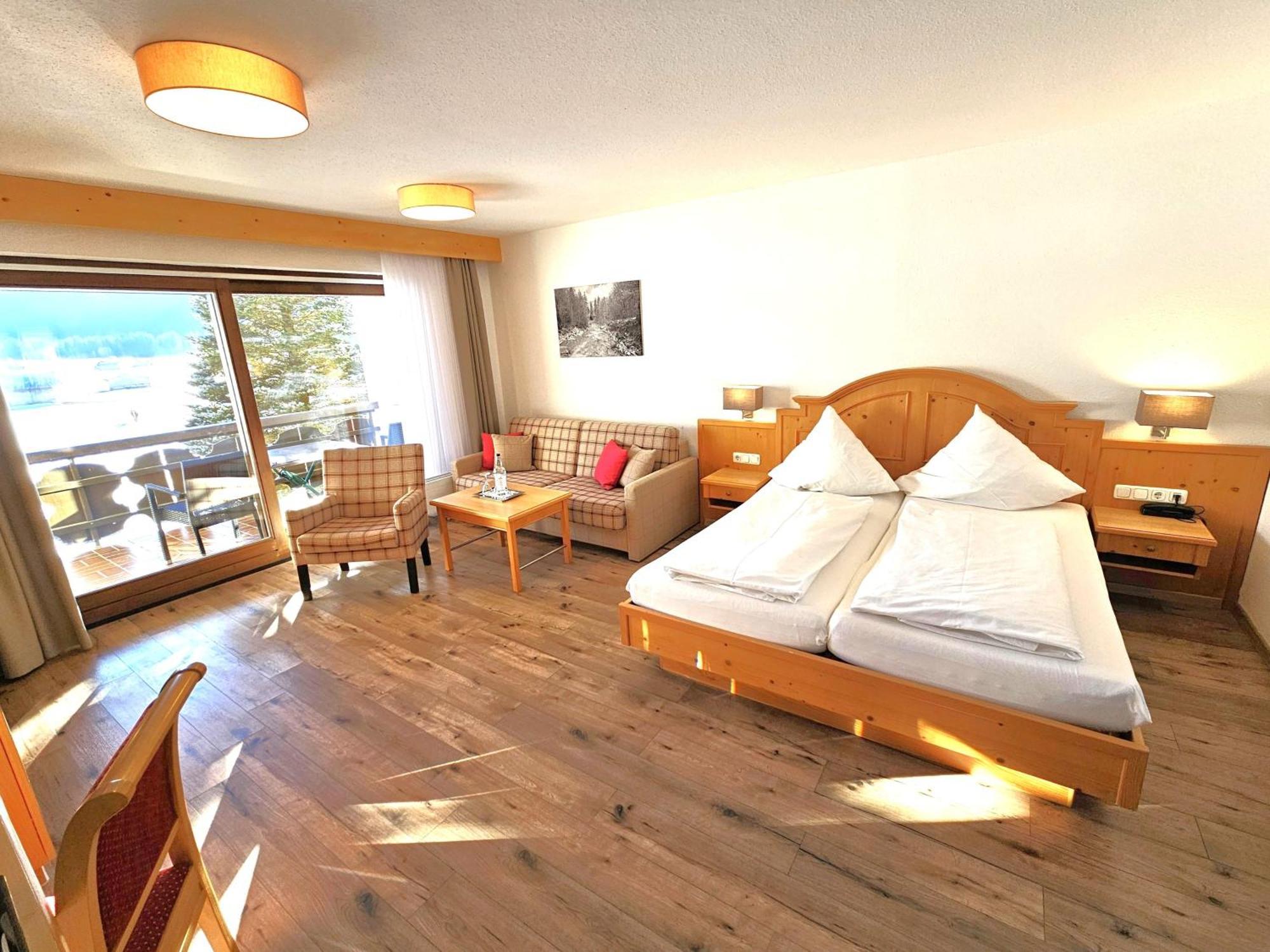 Hotel Cafe Fuggerhof Oberstdorf Exteriör bild