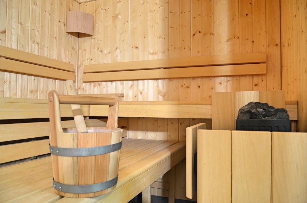 Hotel Cafe Fuggerhof Oberstdorf Exteriör bild